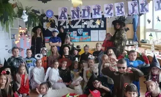 Zdjęcie do Andrzejki w kl I-III