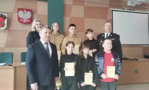 Zdjęcie do Og&oacute;lnopolski Turniej Wiedzy Pożarniczej ,, Młodzież zapobiega pożarom"
