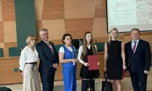 Zdjęcie do Gala laureat&oacute;w i finalist&oacute;w w UMiG Stasz&oacute;w